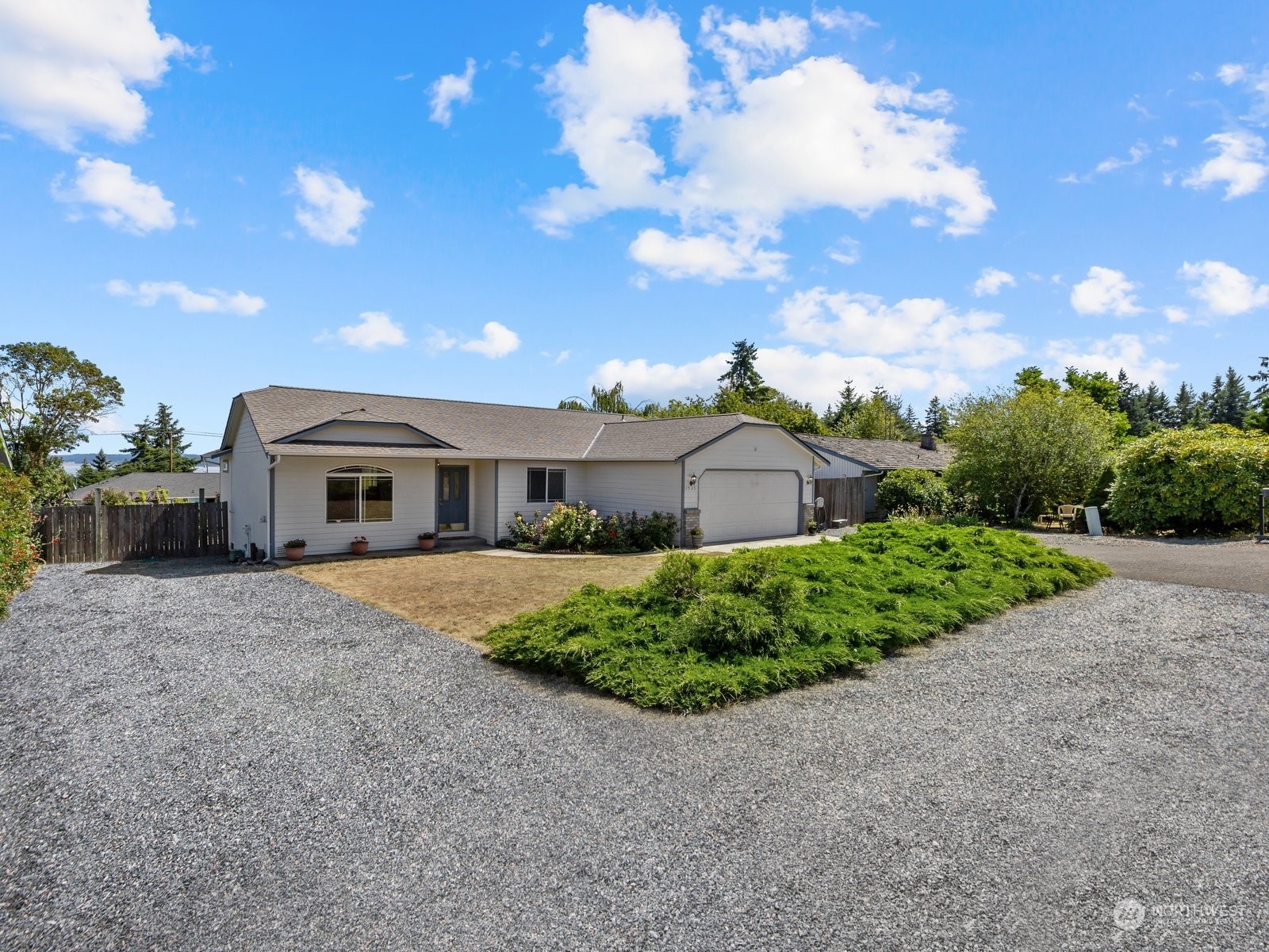 Property Photo:  1535 Carol Street  WA 98282 