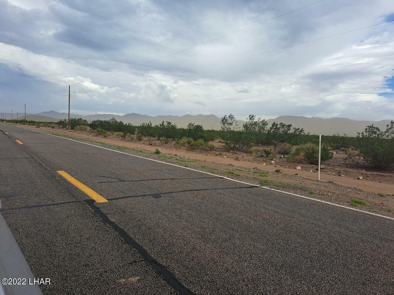 Property Photo:  0000 S Aztec Rd  AZ 86413 