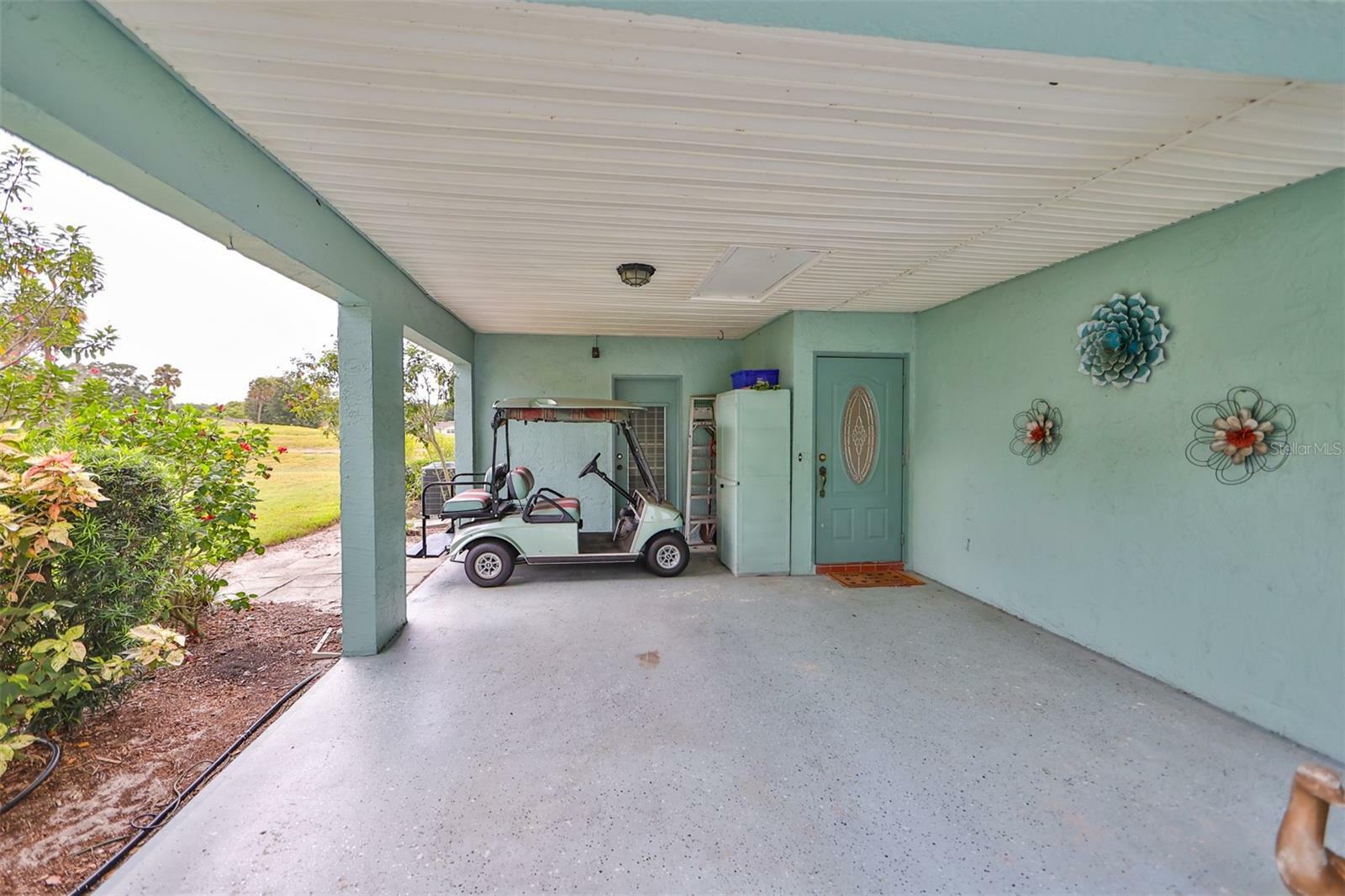 Property Photo:  1103 Harefield Circle  FL 33573 