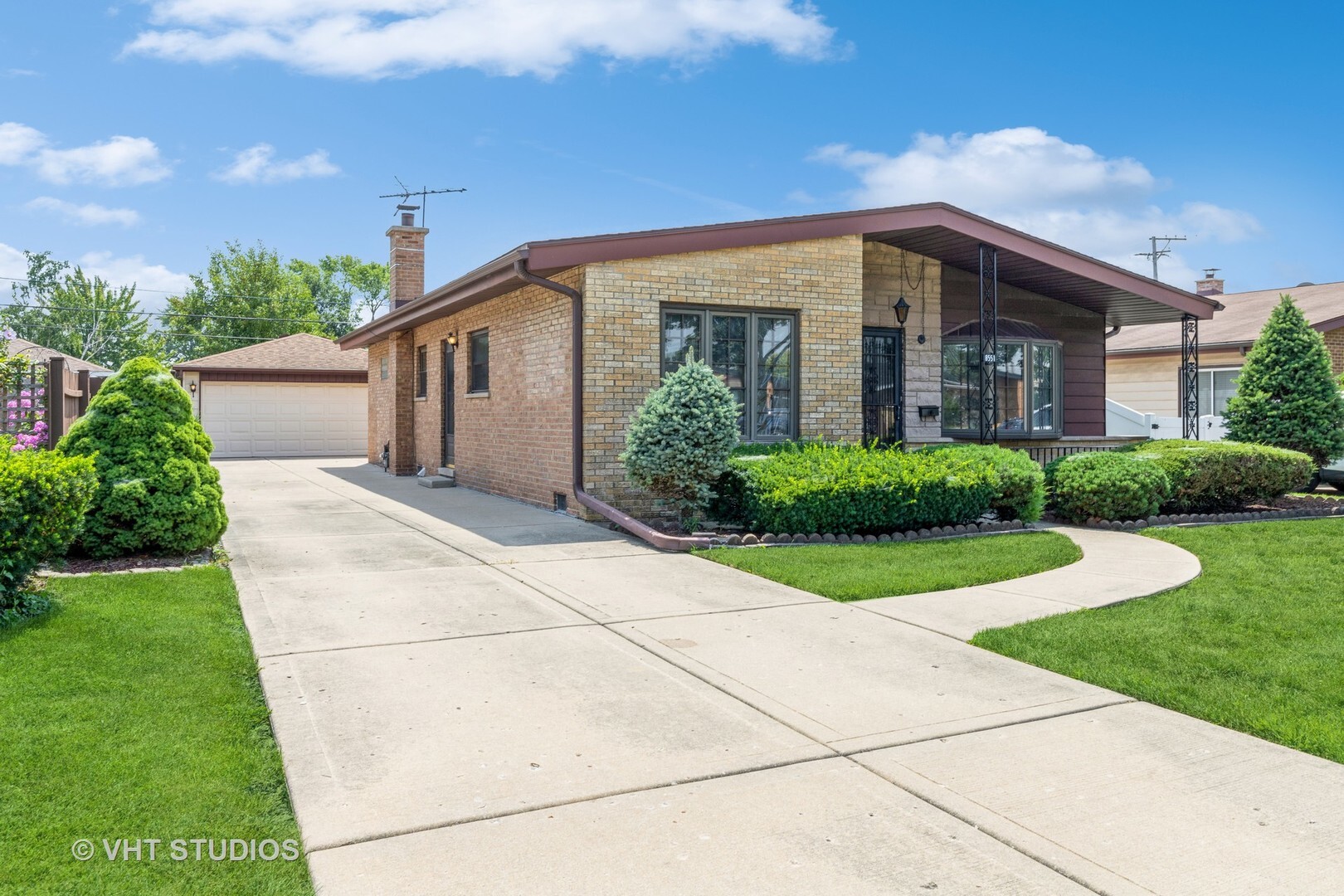Property Photo:  8551 W Normal Avenue  IL 60714 