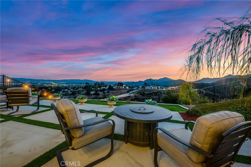 Property Photo:  11615 N Deerlake Ranch Road  CA 91311 