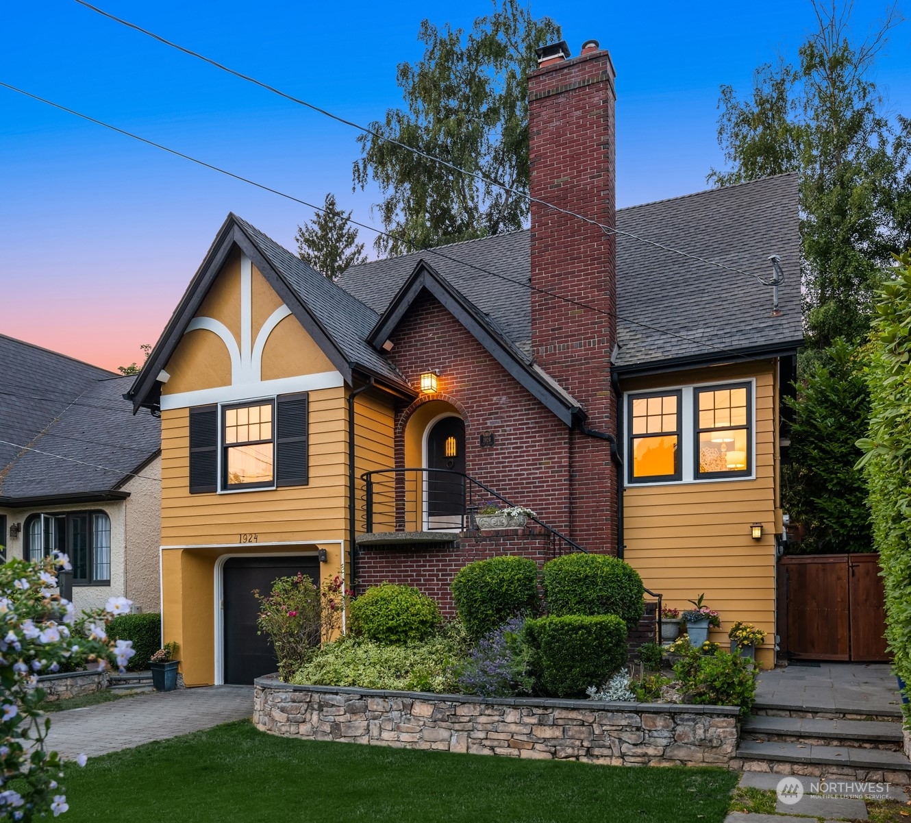 1924 E Blaine Street  Seattle WA 98112 photo
