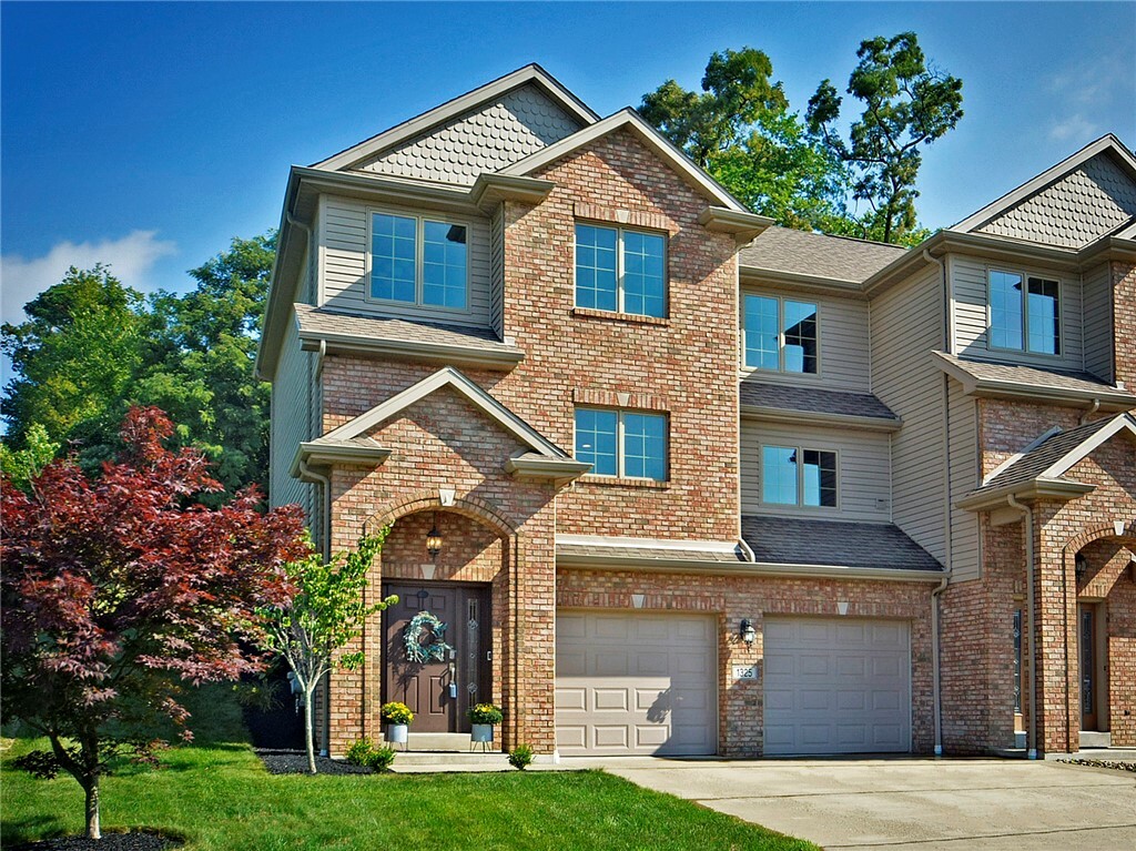 Property Photo: 1325 Bedford Rd PA 15642