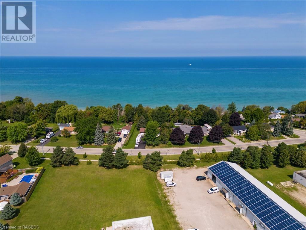 Property Photo: 146 Penetangore Row ON N2Z2P3