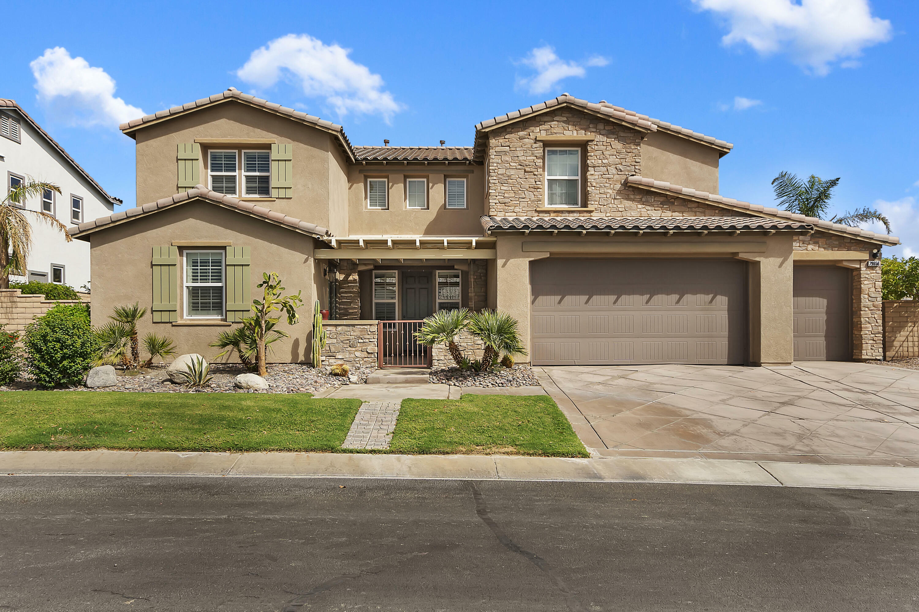 Property Photo:  79656 Oxford Drive  CA 92203 