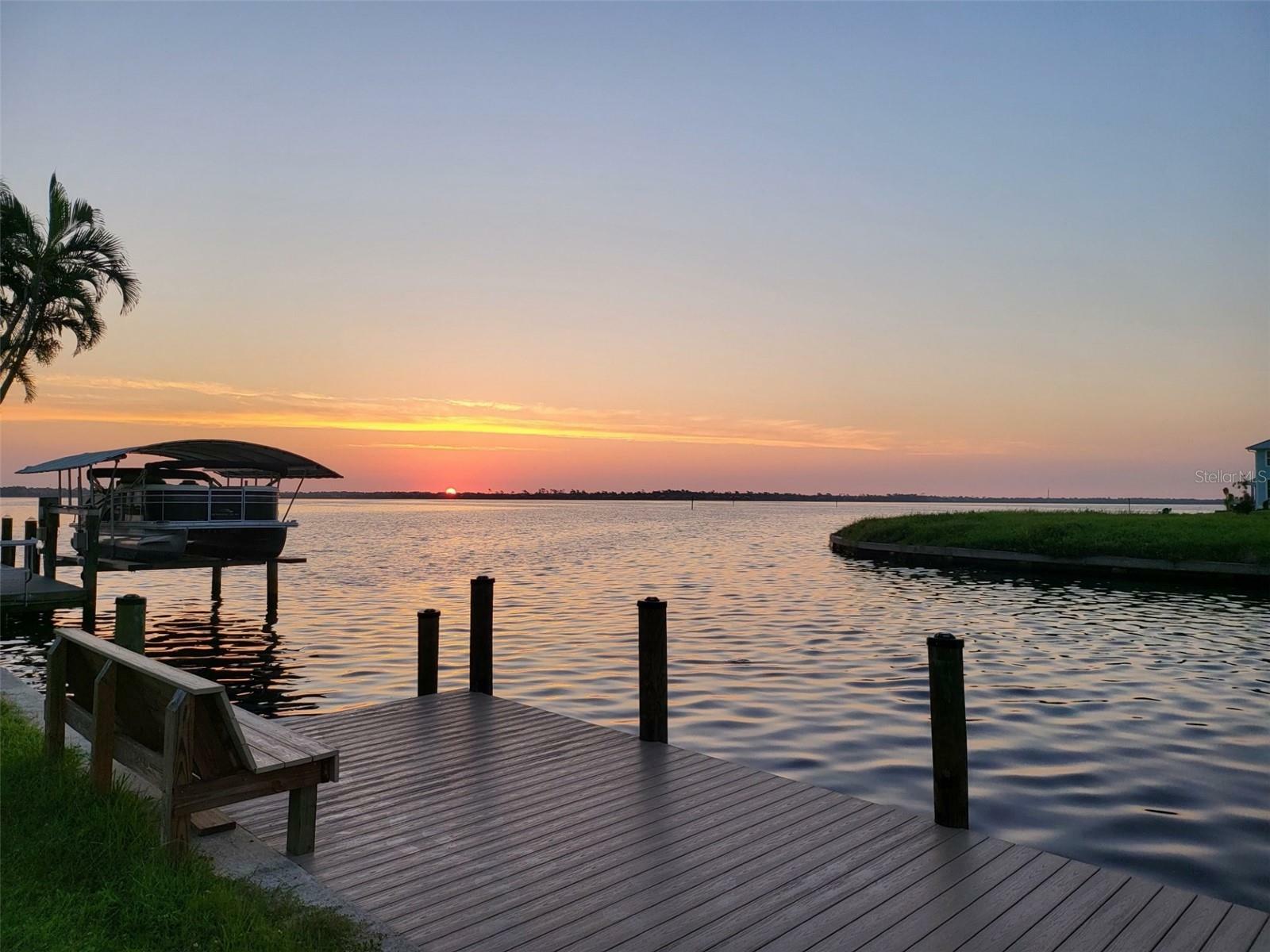 Property Photo: 2354 Risken Terrace FL 33981