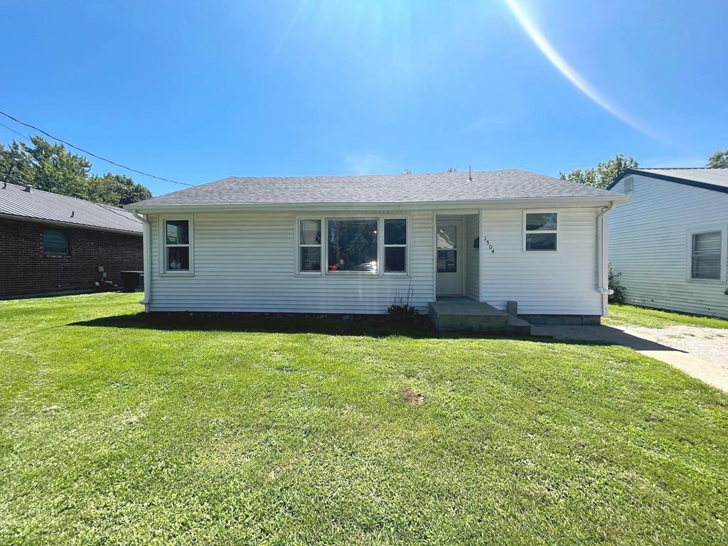 Property Photo: 1504 Bryan Street MO 64601