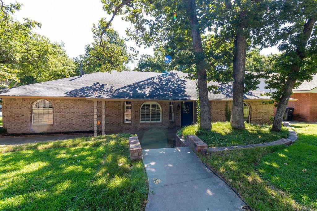 Property Photo:  3128 N Briarwood Avenue  OK 73008 