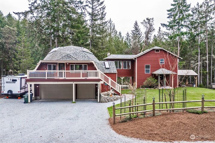 Property Photo:  9203 Kootenai Drive  WA 98303 