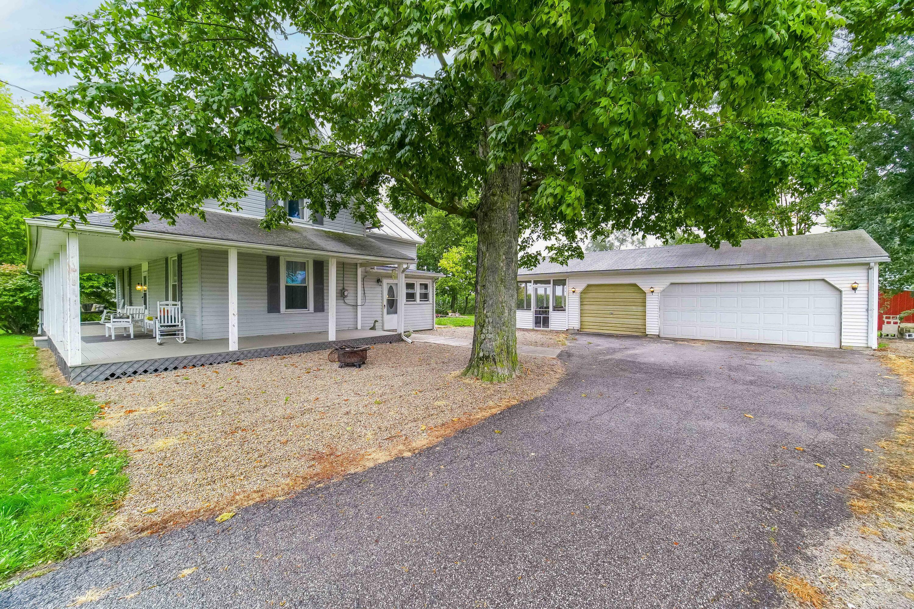 Property Photo: 2205 Radnor Road OH 43066