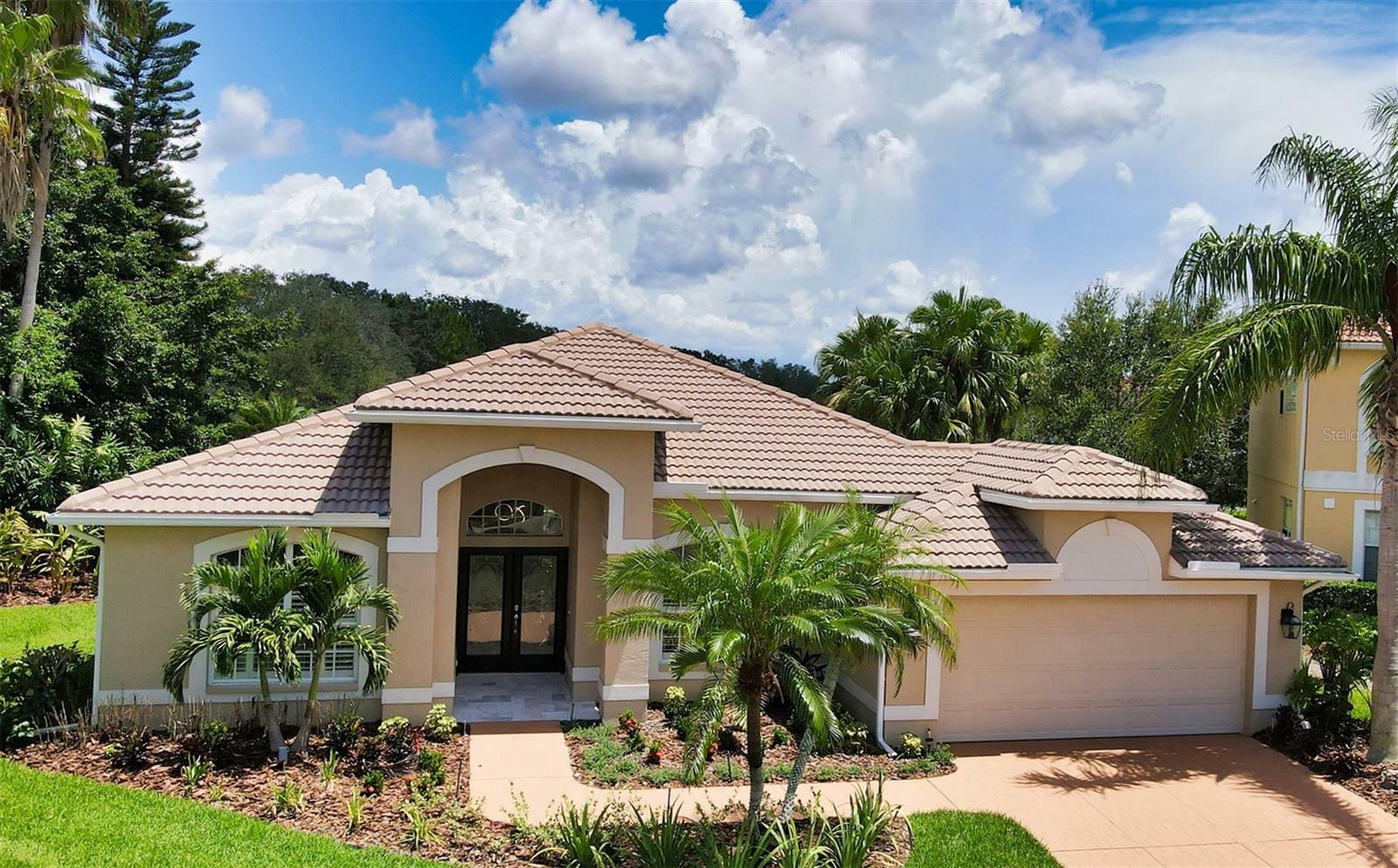 Property Photo: 5124 Ridgelake Place FL 34238