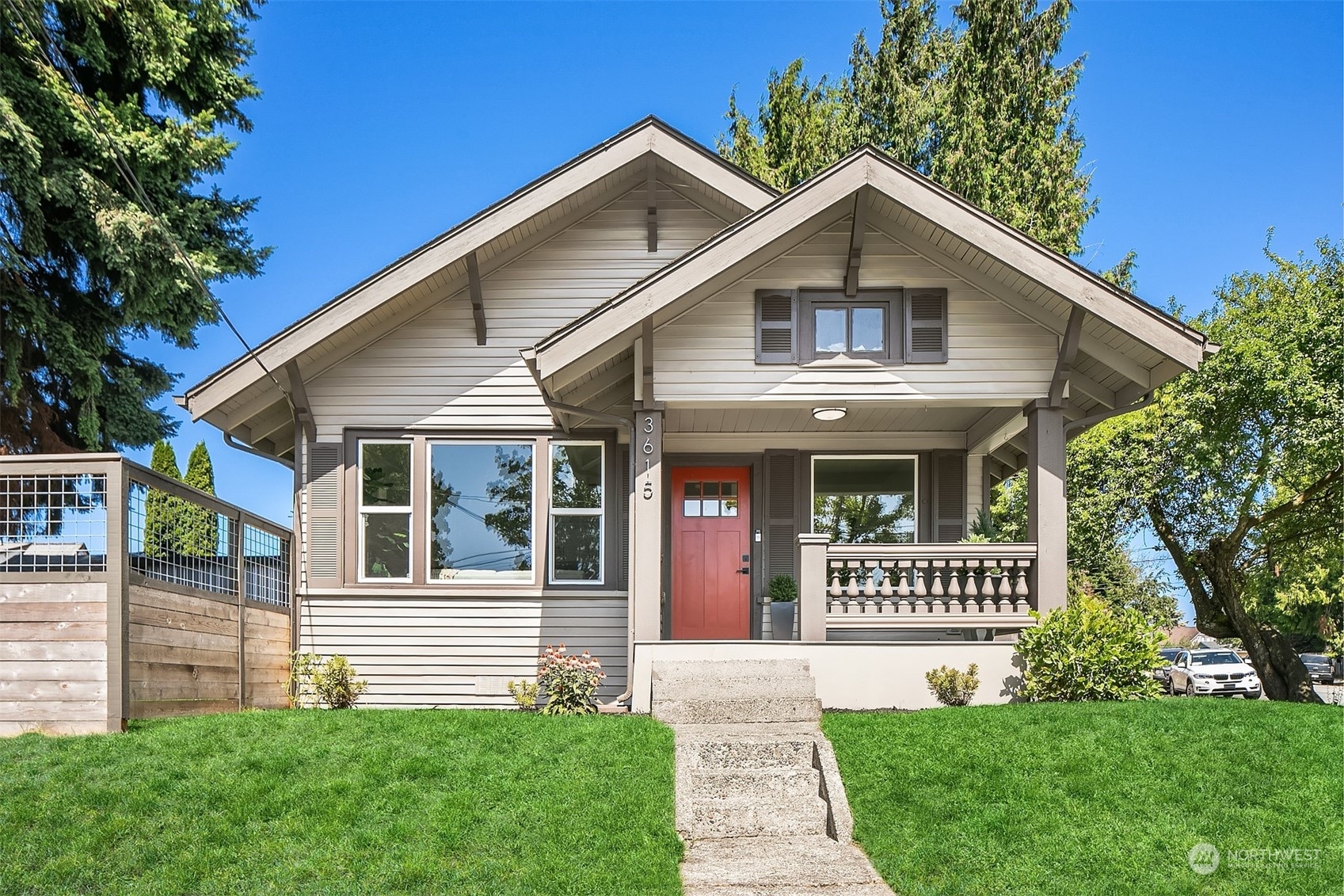 Property Photo:  3615 26th Street  WA 98201 