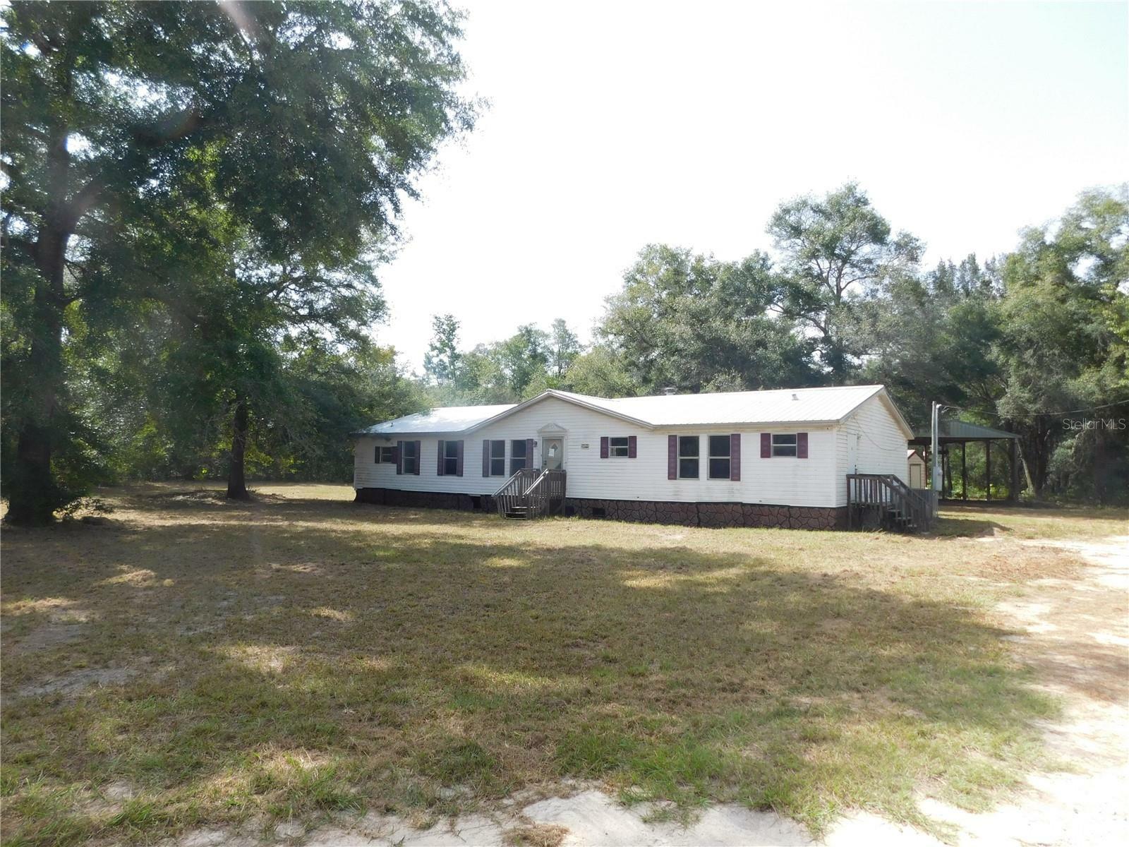 Property Photo:  847 SW Applewood Glen  FL 32038 