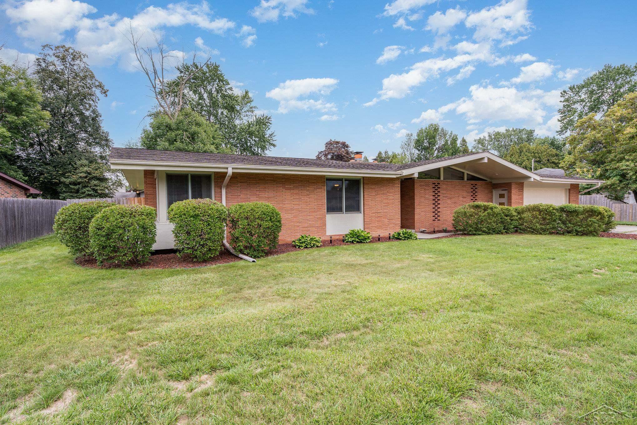 Property Photo: 2190 Marlou MI 48603