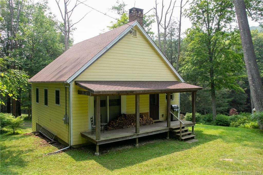 Property Photo:  135 Canaan Mountain Road  CT 06031 