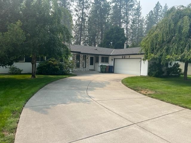 Property Photo: 5217 W Shawnee Ave WA 99208