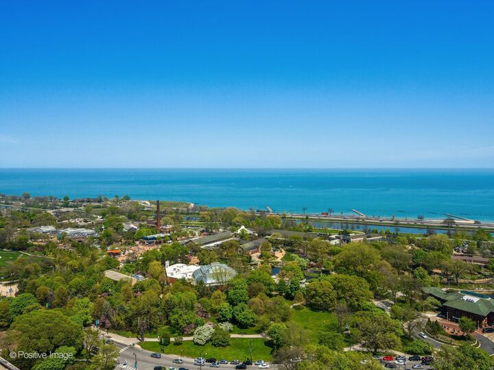 2020 N Lincoln Park West 31de  Chicago IL 60614 photo