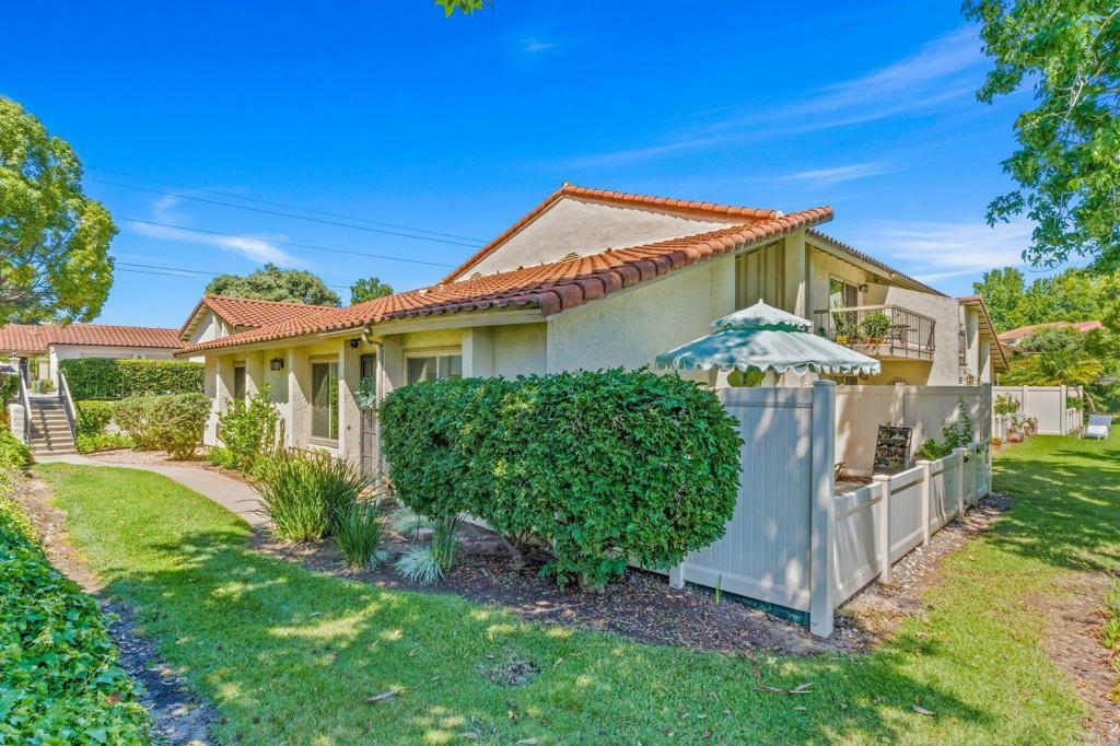 Property Photo:  1986 Fairlee Drive  CA 92024 