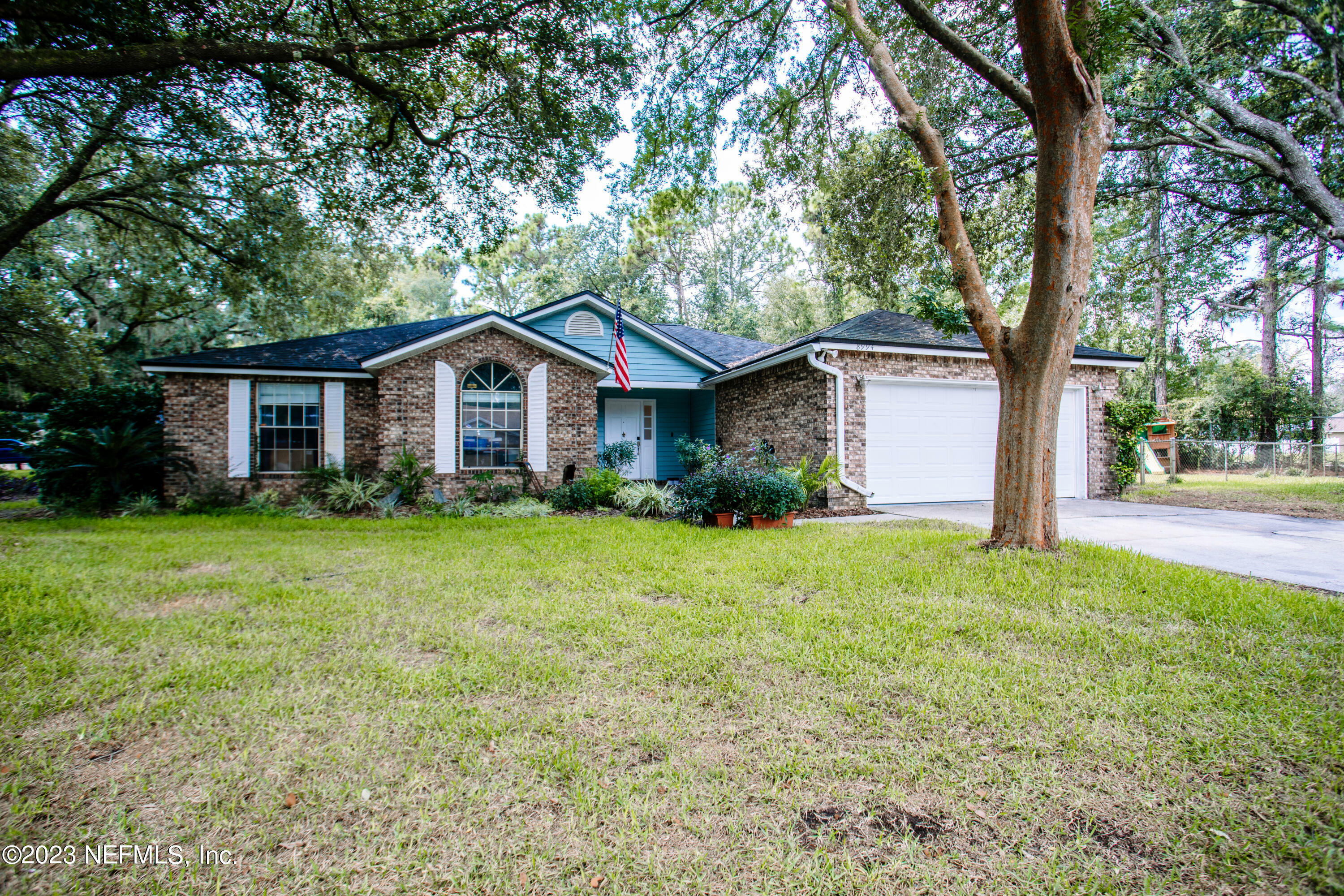 Property Photo:  8994 Country Mill Lane  FL 32222 