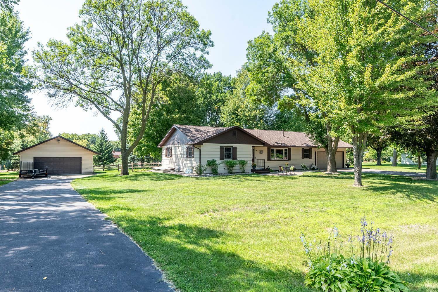 Property Photo: 125 Bittersweet Lane MN 56001