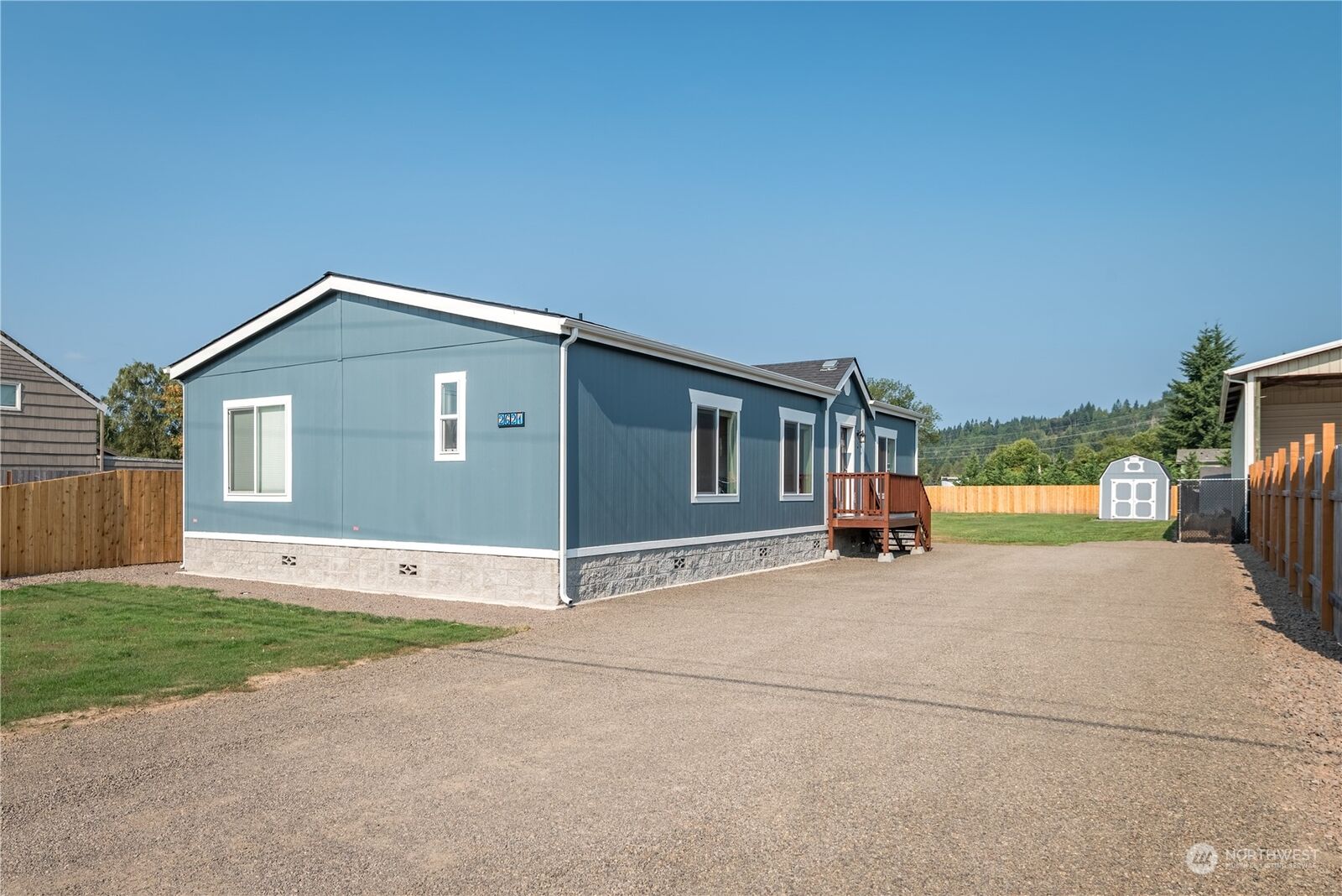 Property Photo: 2621 48th Avenue WA 98632