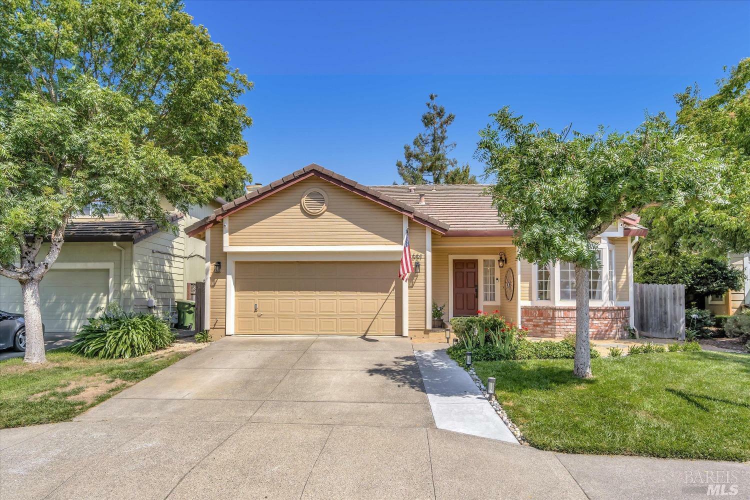 Property Photo:  551 Shagbark Street  CA 95492 