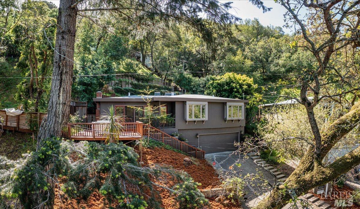 Property Photo:  108 McCoy Road  CA 94901 