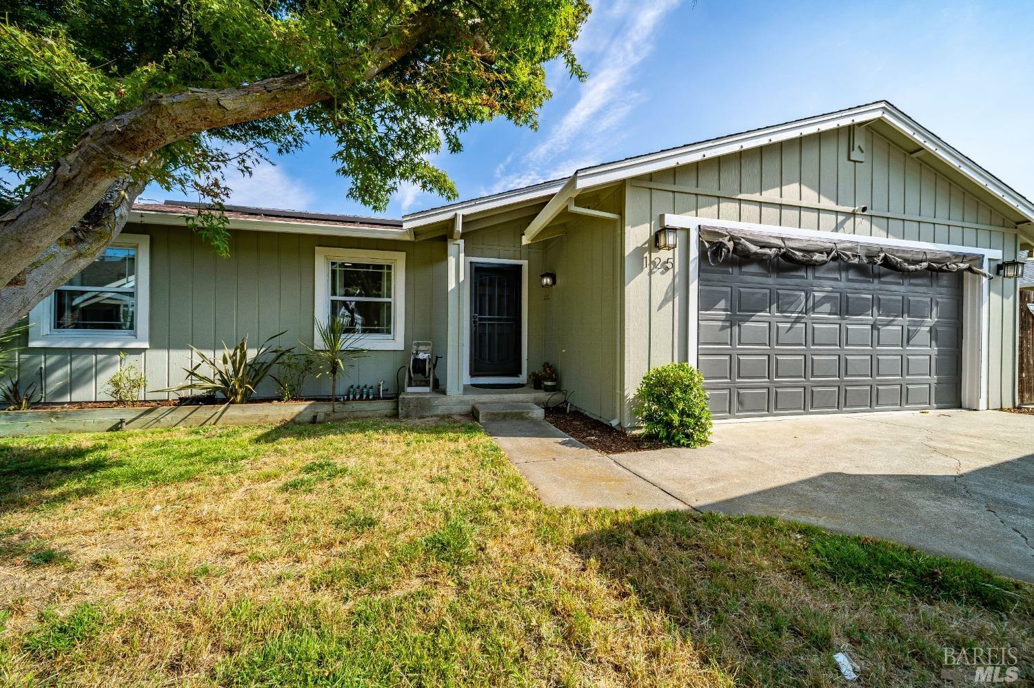 Property Photo:  125 Kristina Court  CA 94591 