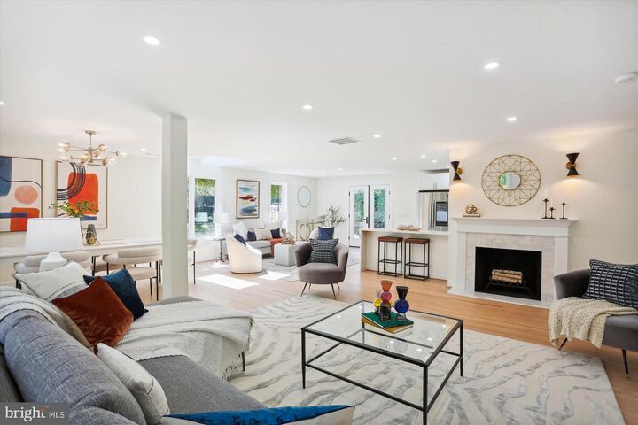 6700 Rannoch Road  Bethesda MD 20817 photo