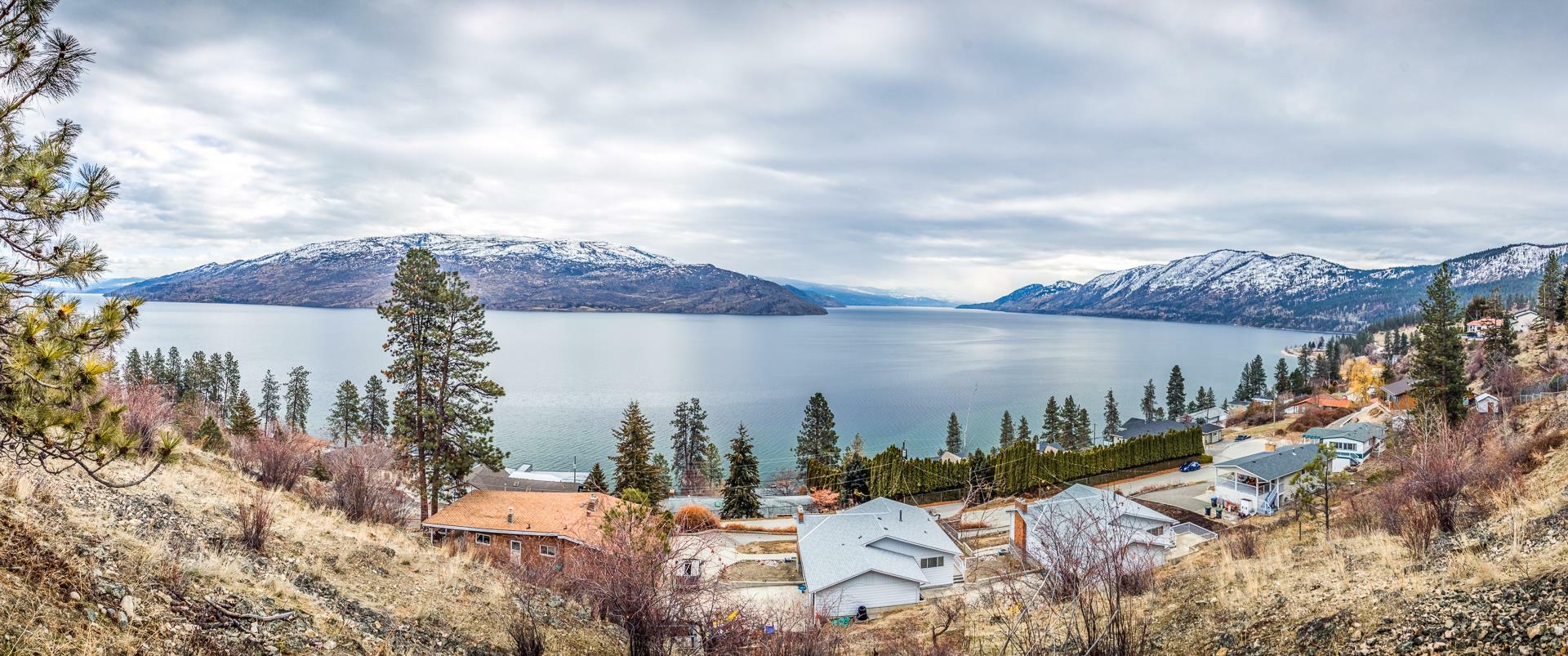 6341 Bulyea Avenue  Peachland BC V0H1X7 photo