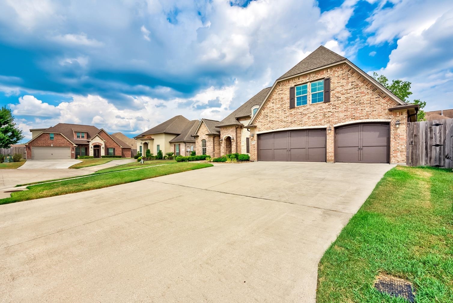 Property Photo: 2594 Amberwood TX 77713