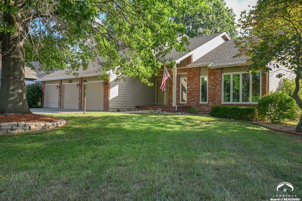 Property Photo: 7304 SW Fountaindale Road KS 66614