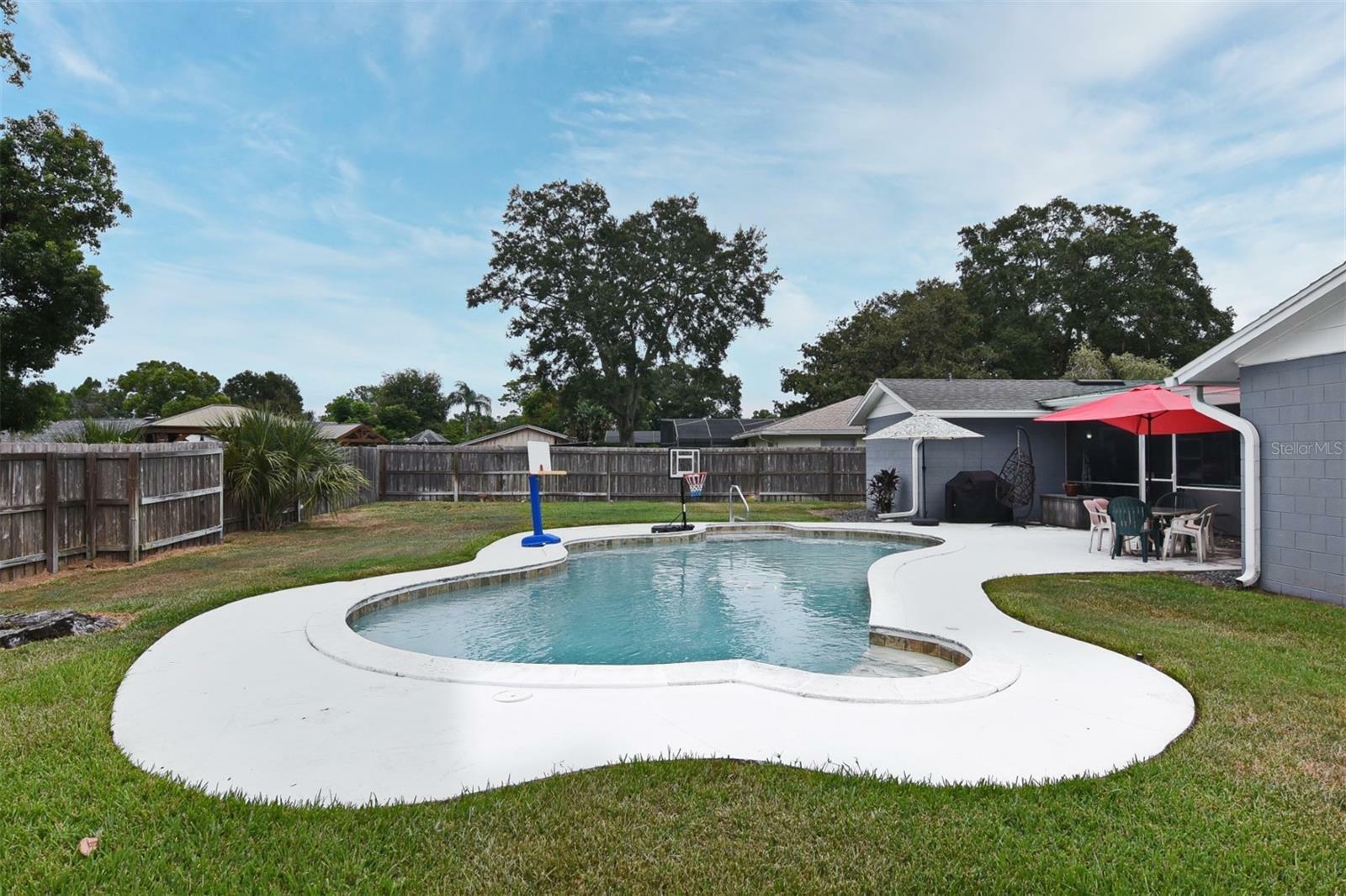Property Photo: 118 Sweetbriar Branch FL 32750