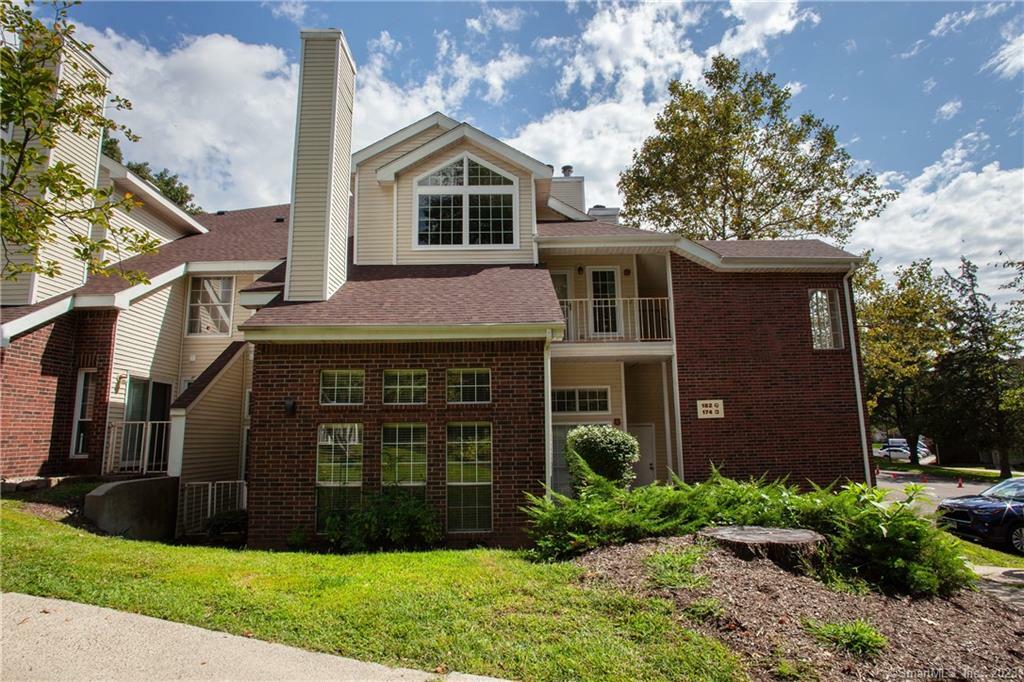 Property Photo: 182 Carriage Crossing Lane 182 CT 06457