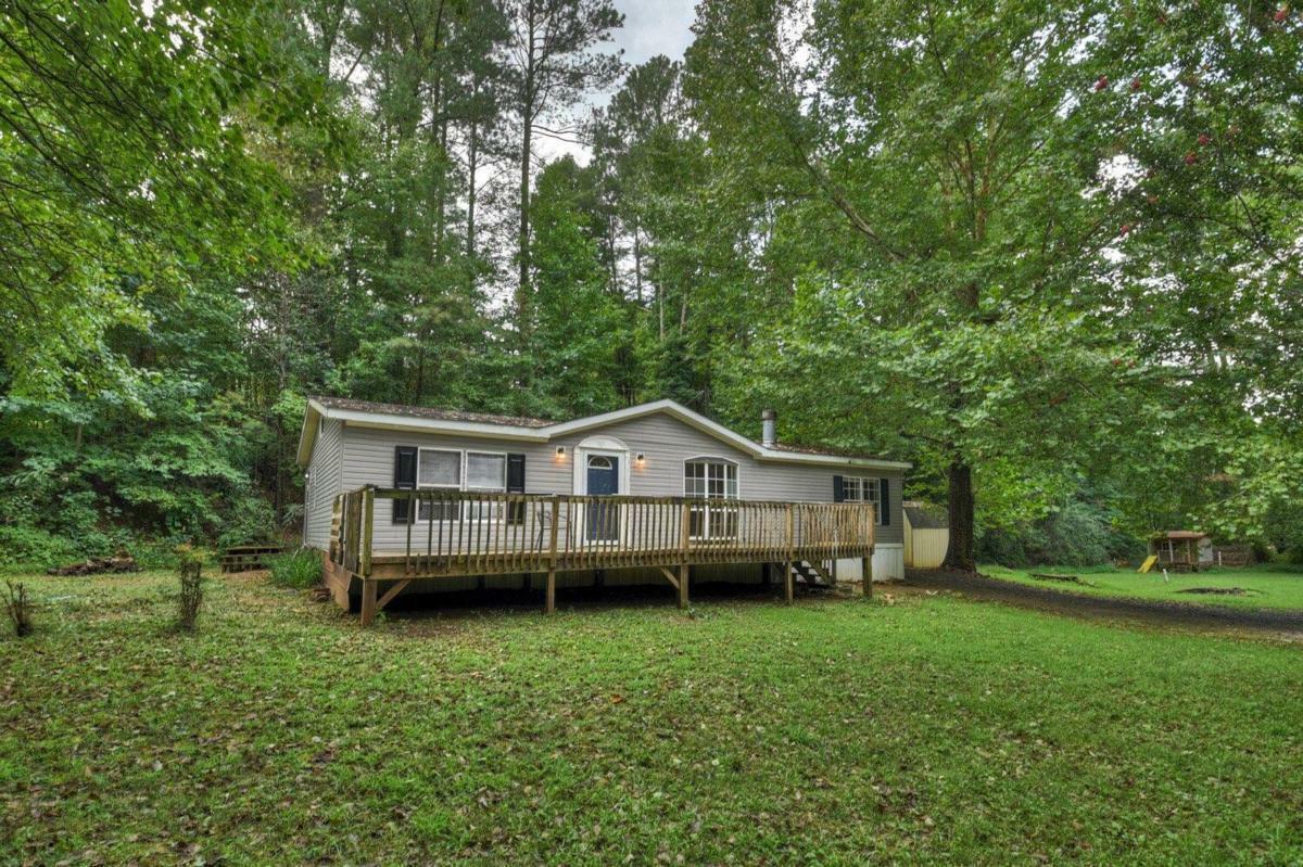 Property Photo:  69 Craigtown Road  GA 30540 