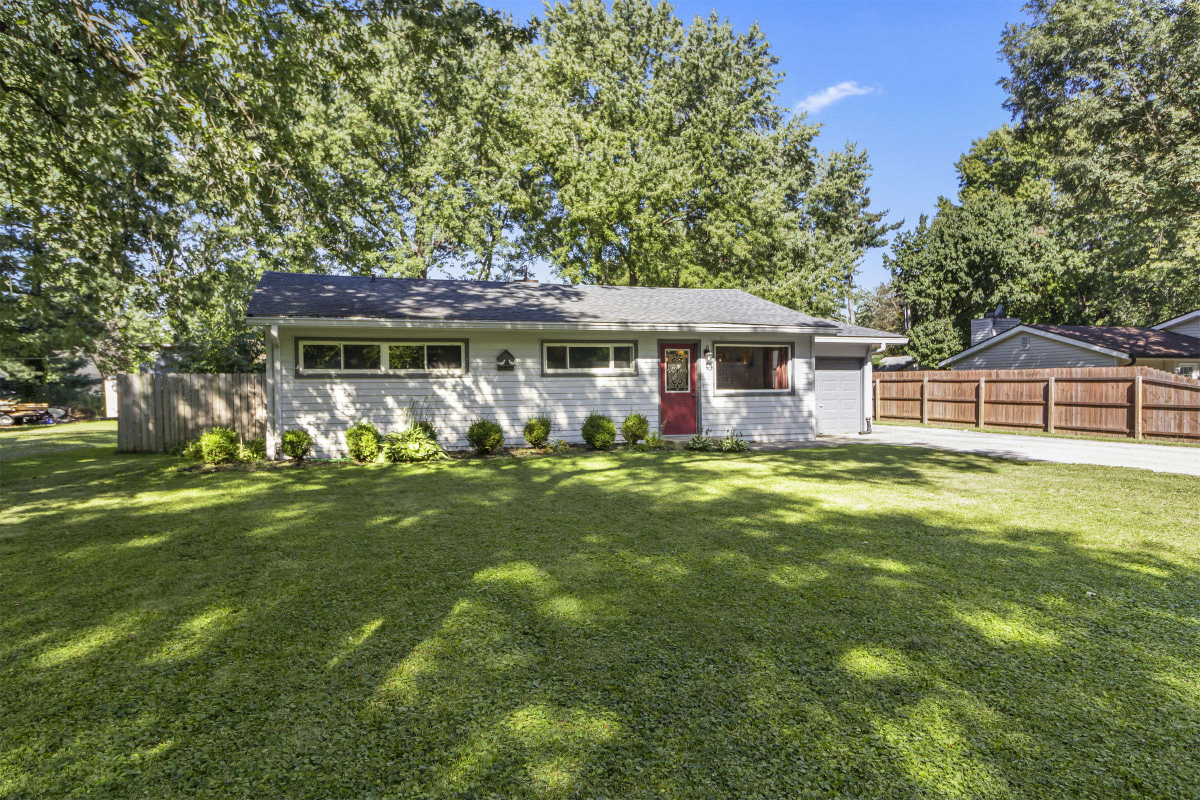 Property Photo:  533 Woodview Drive  IN 46060 