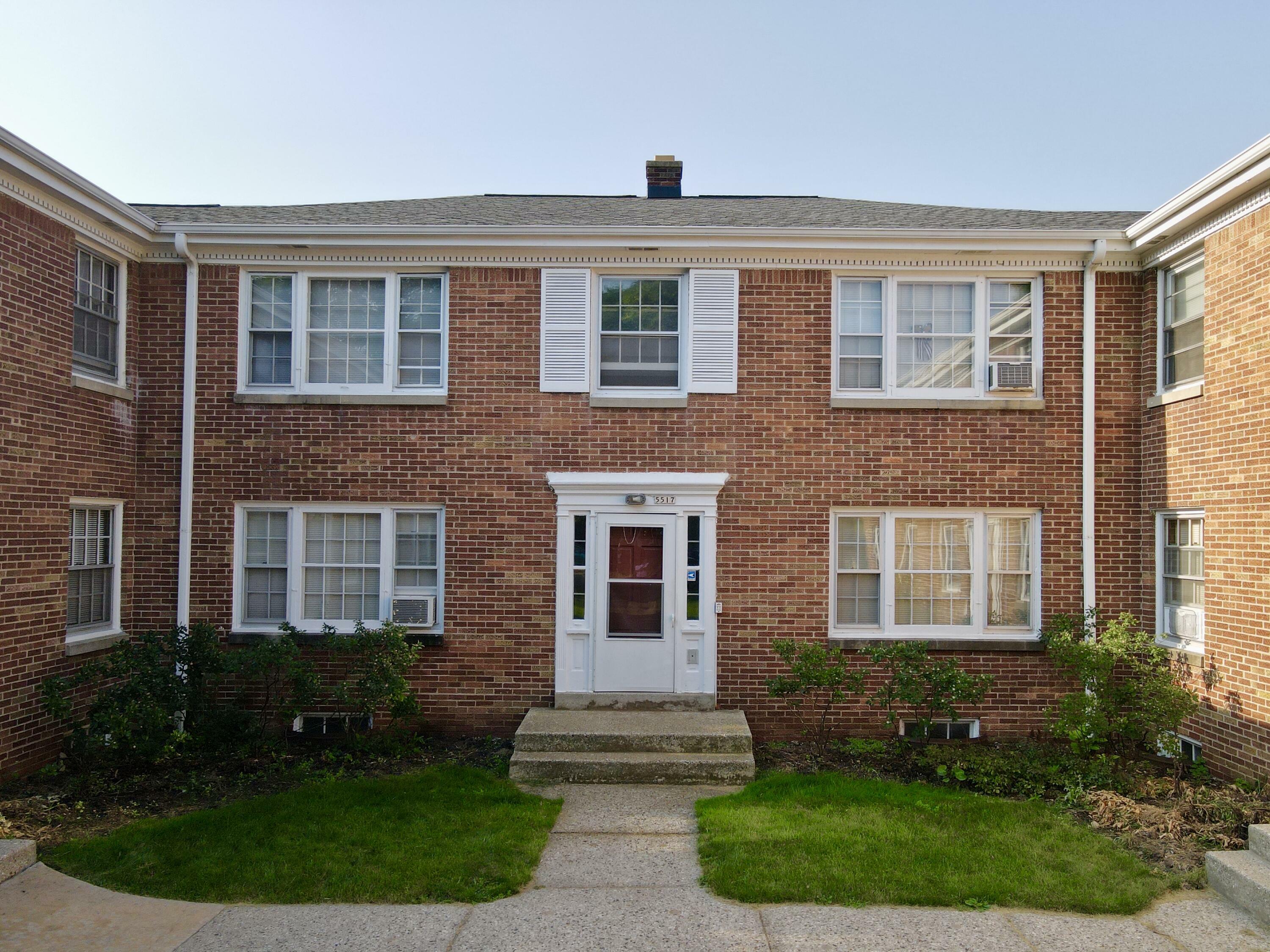 Property Photo: 5515 W Martin Dr 5519 WI 53208