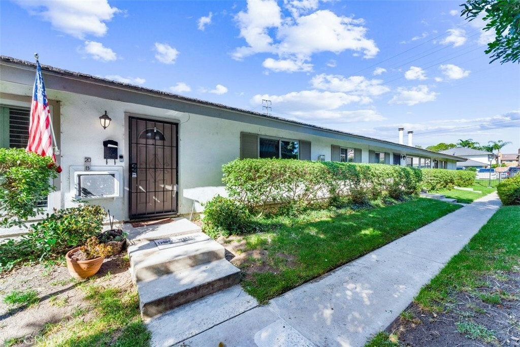 Property Photo: 14802 Newport Avenue 20B CA 92780