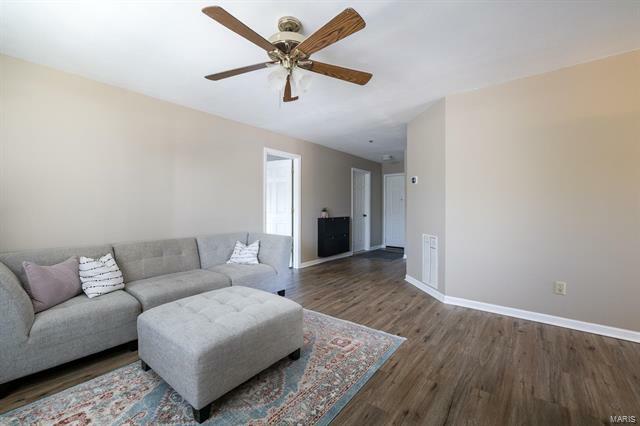 Property Photo: 100 Jubilee Hill Drive G MO 63040