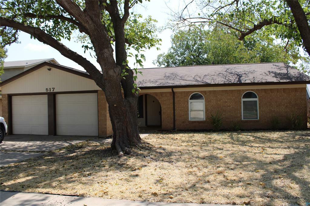 Property Photo:  517 Stallion Lane  TX 76179 