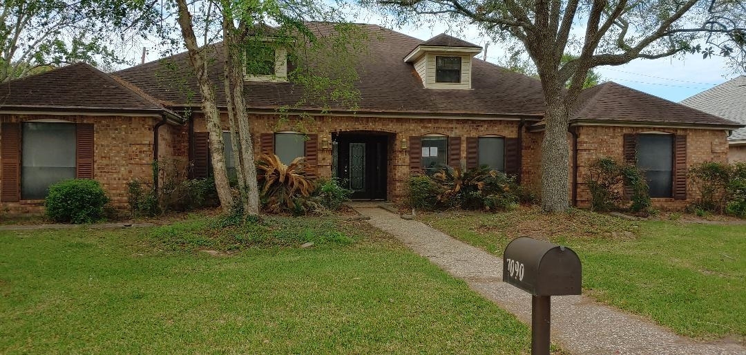 Property Photo:  7090 Shanahan Drive  TX 77706 