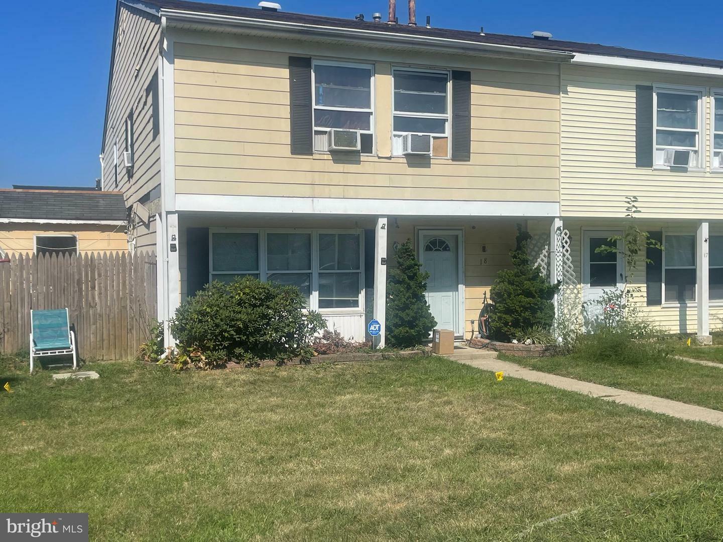 Property Photo: 18 Locust Court NJ 08081