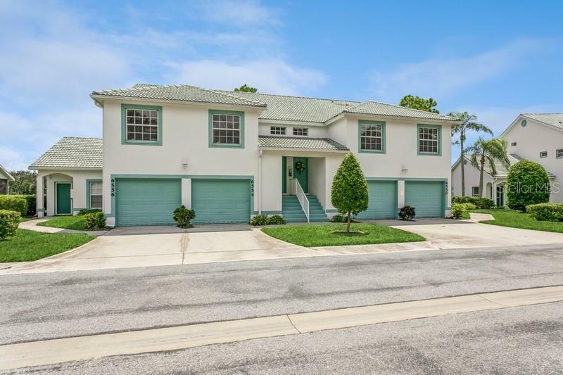 Property Photo:  6554 Fairway Gardens Drive 6554  FL 34203 