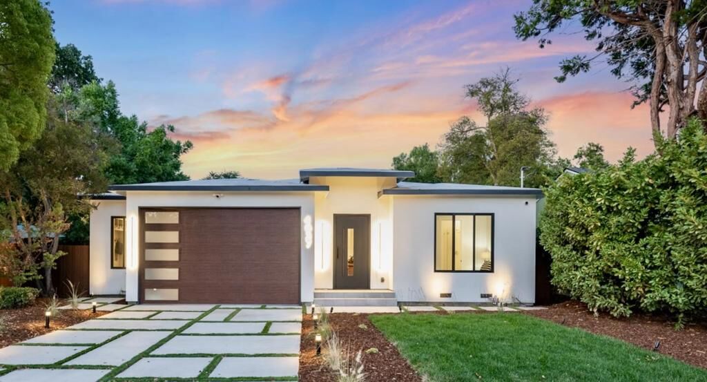 Property Photo:  4037 Park Boulevard  CA 94306 