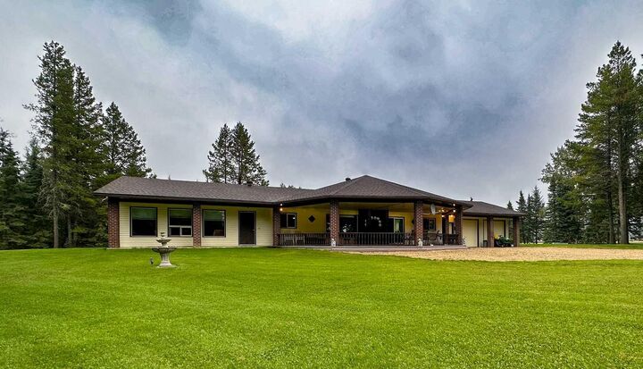 Photo de la propriété: 590063 Range Road 113A 2 AB T7S 1N9