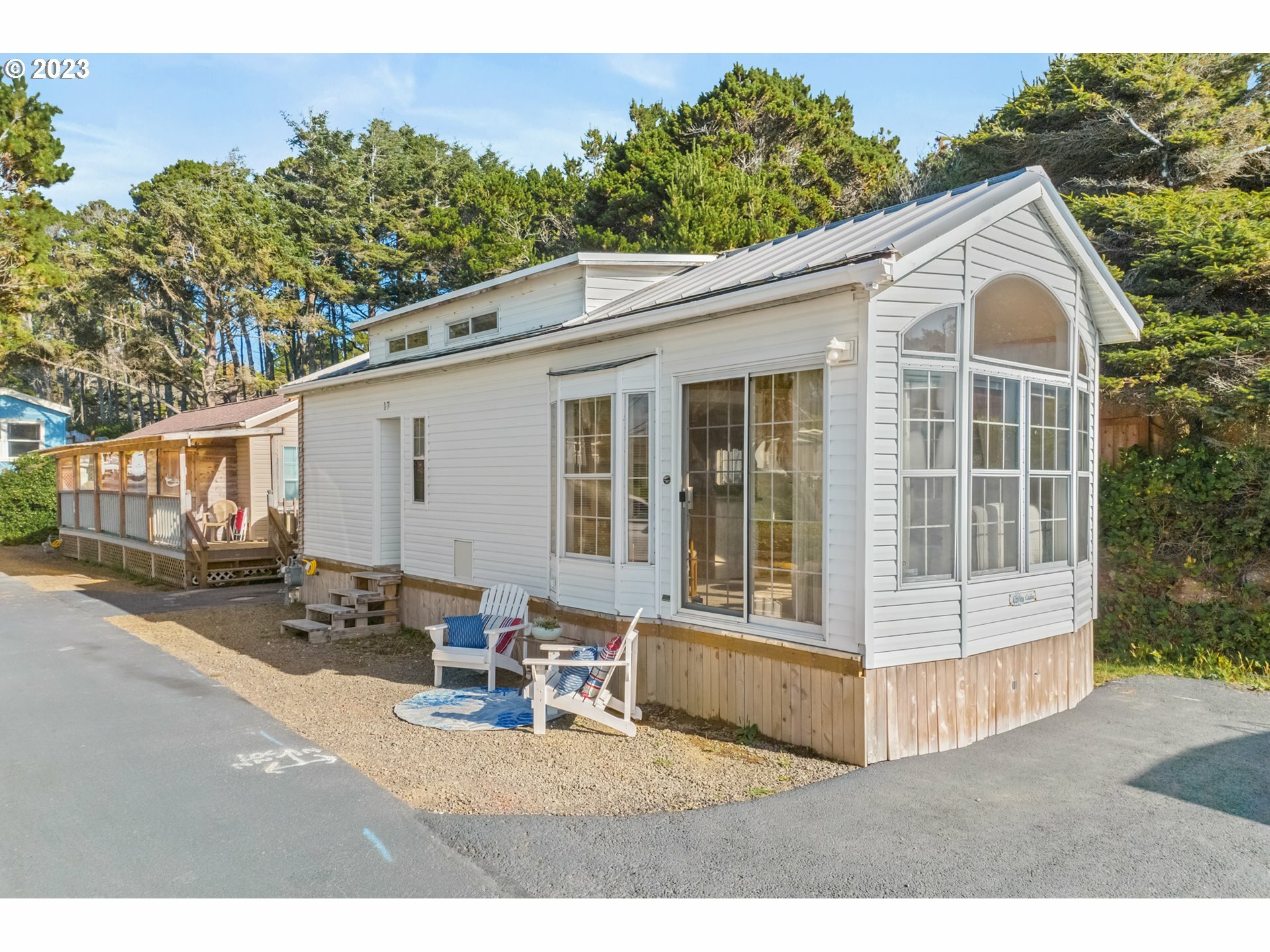 Property Photo: 4875 N Highway 101 17 OR 97341