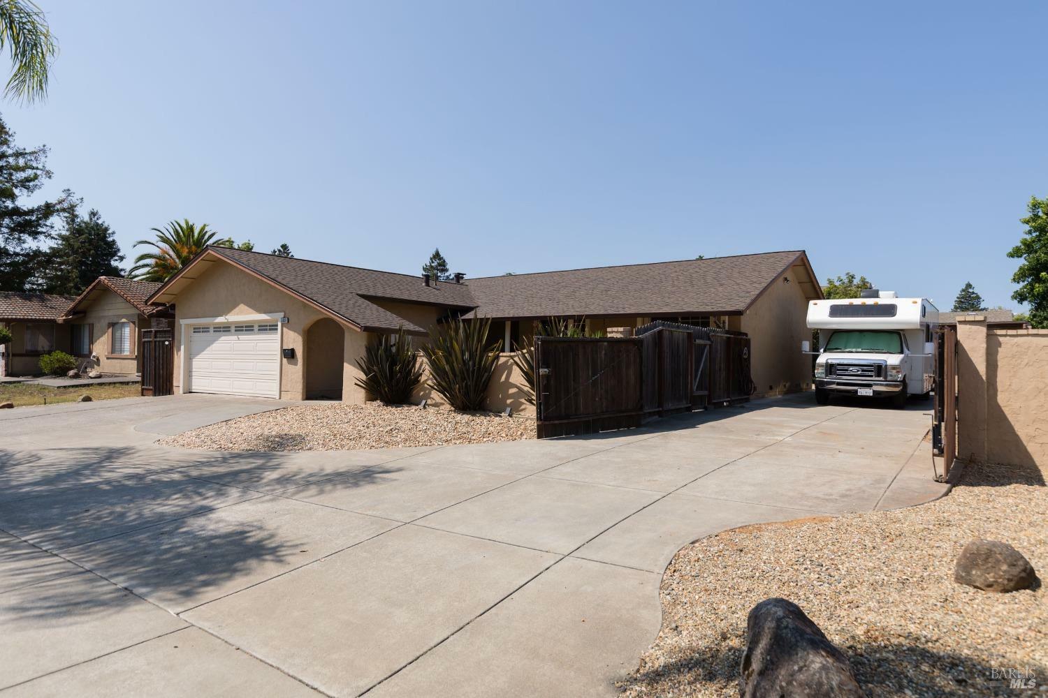 Property Photo:  5469 Country Club Drive  CA 94928 