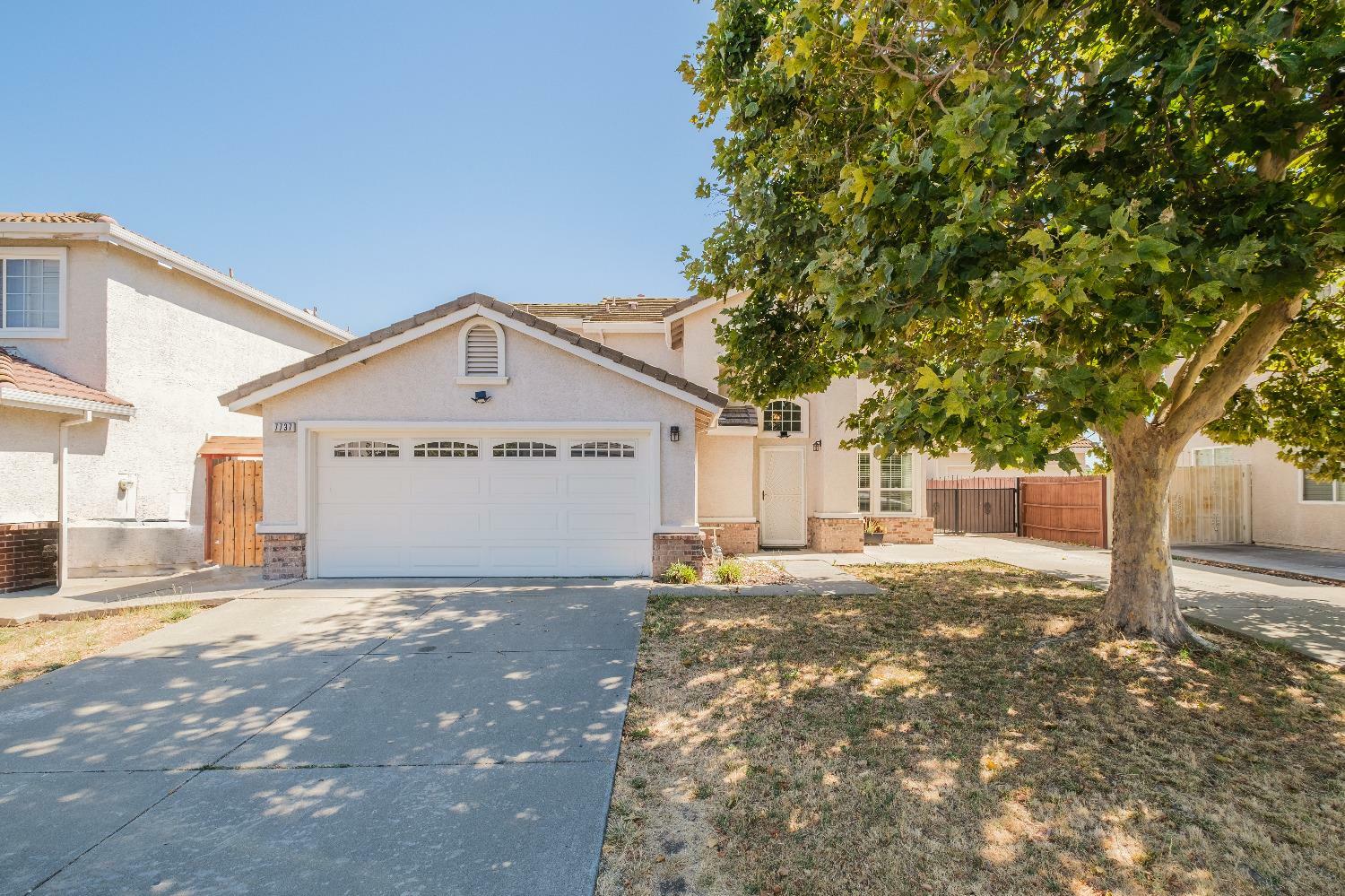 Property Photo:  7737 Laramore Way  CA 95832 