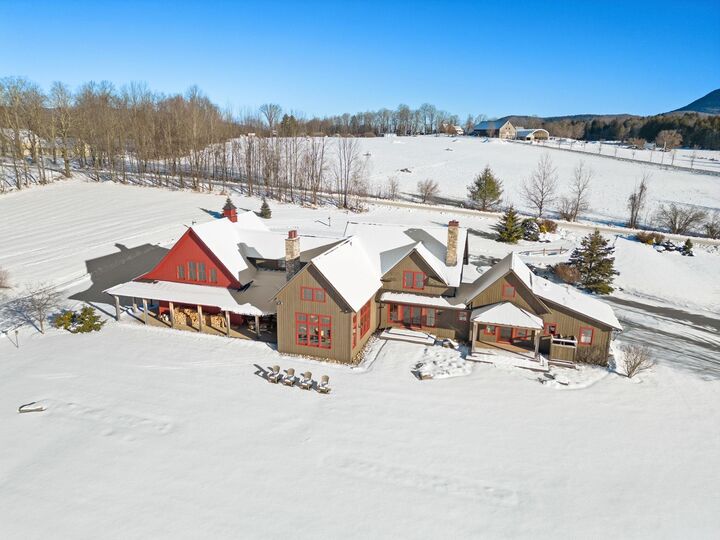 Property Photo:  604 Cross Road  VT 05673 