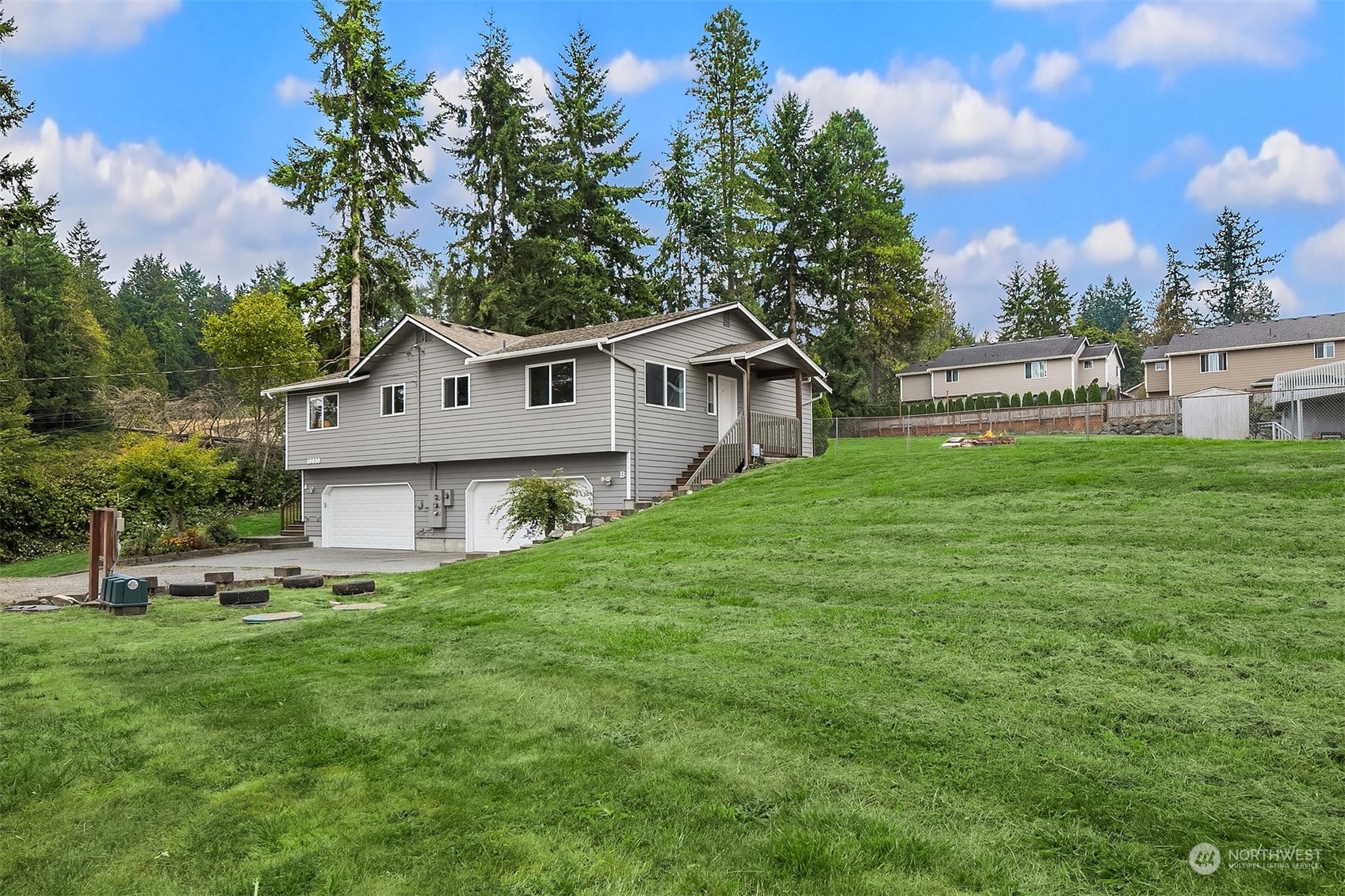 Property Photo:  10630 S Lake Stevens Road  WA 98258 